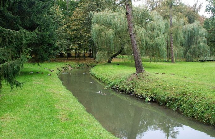 Nałęczów - Park Zdrojowy - rzeka Bochotniczanka